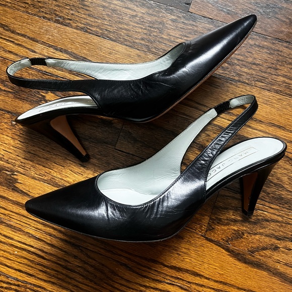 Marc Jacobs Shoes - Marc Jacobs Black Leather Point Toe Slingback Pumps